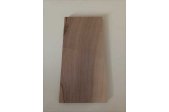 1 Planche en Noyer p 3mm - largeur 14 cm