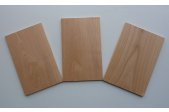 Lot d�class�- 2 planches en Merisier �p 10mm - 20 x 17.5cm